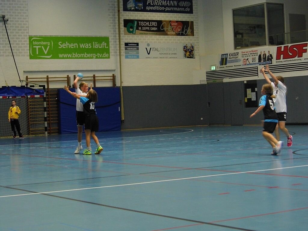 wE2  HSG Blomberg-Lippe 2  -  Handball Bad Salzuflen