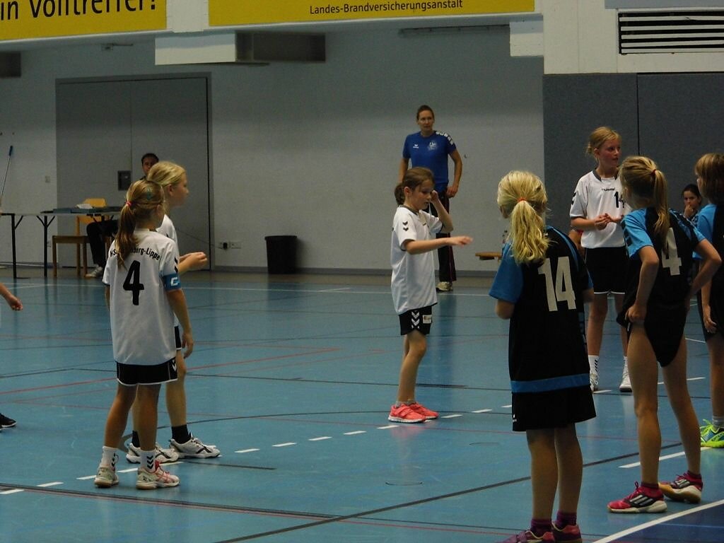 wE2  HSG Blomberg-Lippe 2  -  Handball Bad Salzuflen