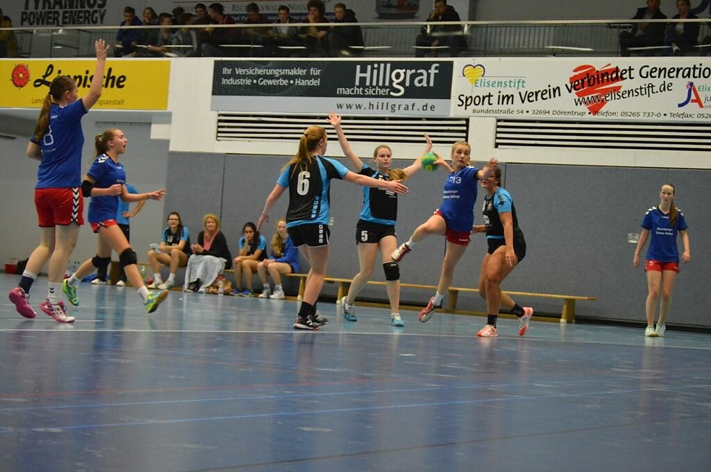 wB2  HSG Blomberg-Lippe 2   -  Handball Bad Salzuflen