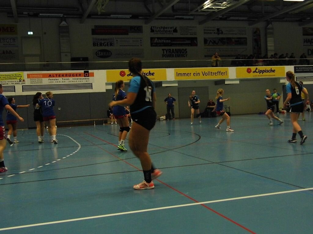 wB2  HSG Blomberg-Lippe 2   -  Handball Bad Salzuflen