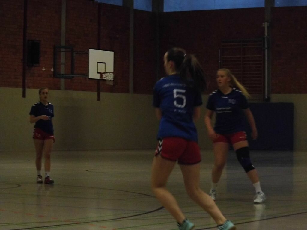 wB2  SG Handball Detmold  -  HSG Blomberg-Lippe 2