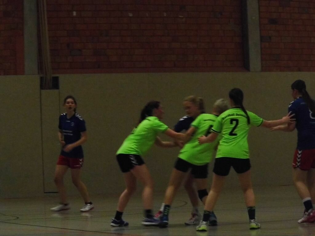 wB2  SG Handball Detmold  -  HSG Blomberg-Lippe 2