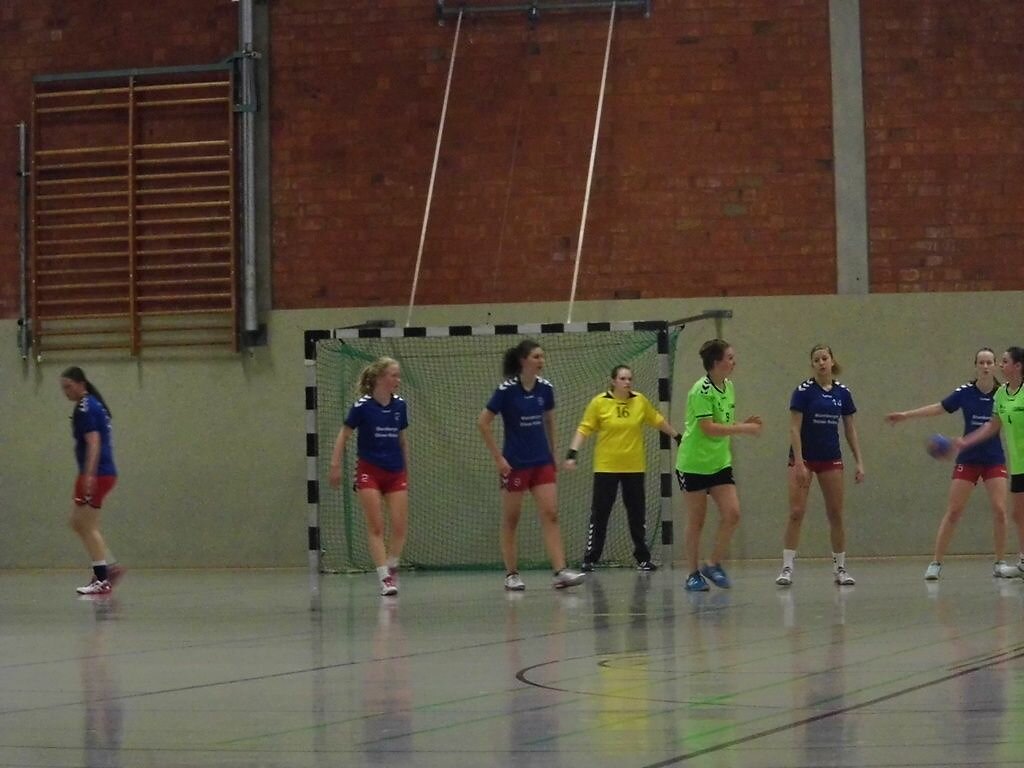 wB2  SG Handball Detmold  -  HSG Blomberg-Lippe 2