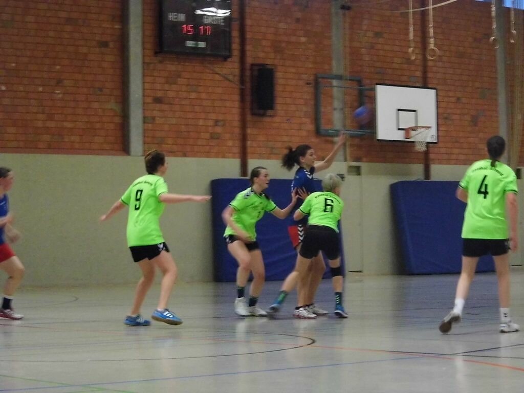 wB2  SG Handball Detmold  -  HSG Blomberg-Lippe 2