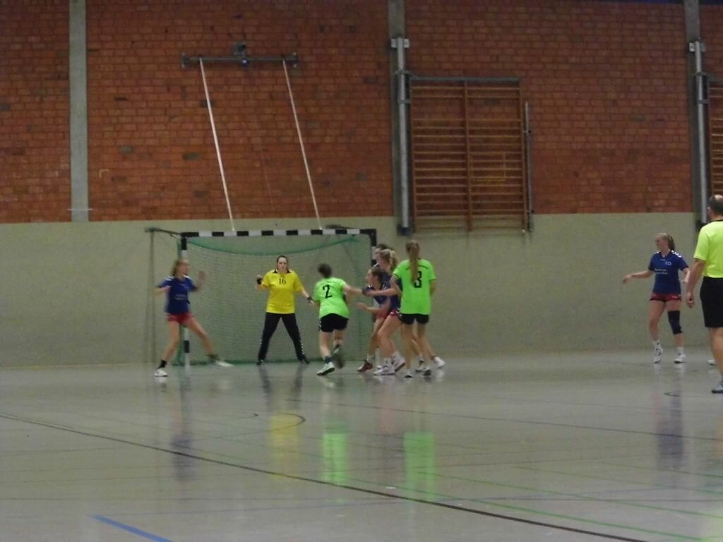 wB2  SG Handball Detmold  -  HSG Blomberg-Lippe 2