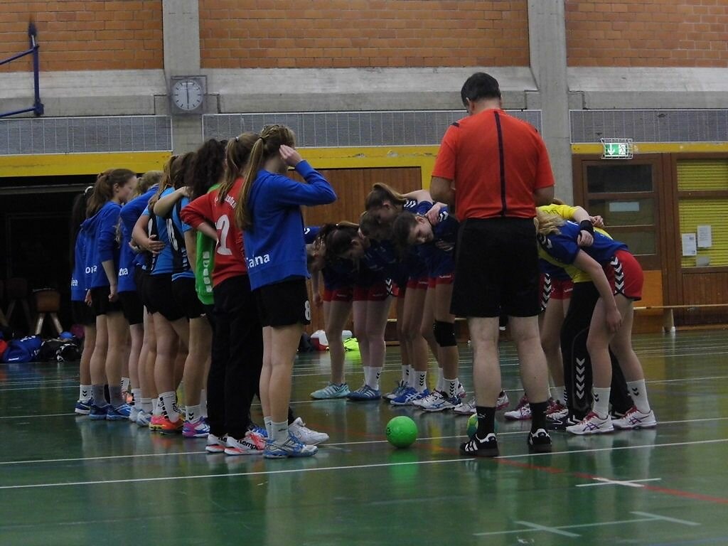 wB2  HSG Blomberg-Lippe 2  -  Handball Bad Salzuflen