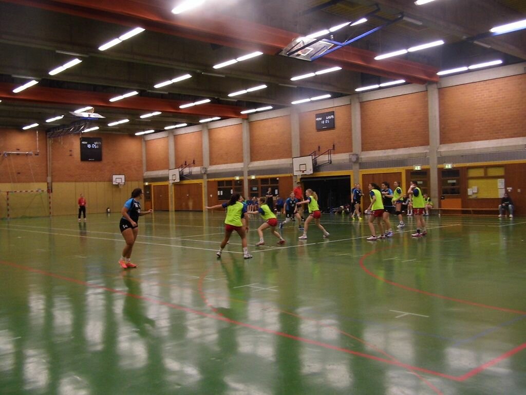 wB2  HSG Blomberg-Lippe 2  -  Handball Bad Salzuflen