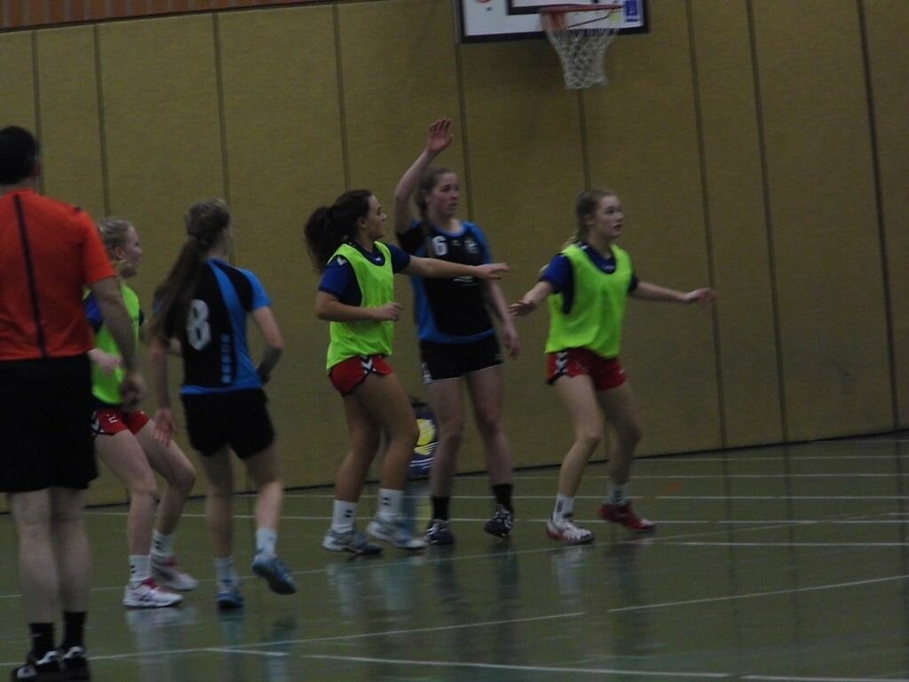 wB2  HSG Blomberg-Lippe 2  -  Handball Bad Salzuflen