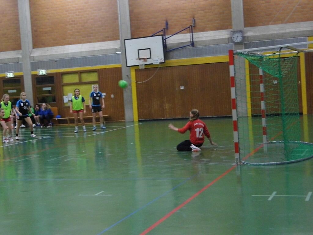 wB2  HSG Blomberg-Lippe 2  -  Handball Bad Salzuflen