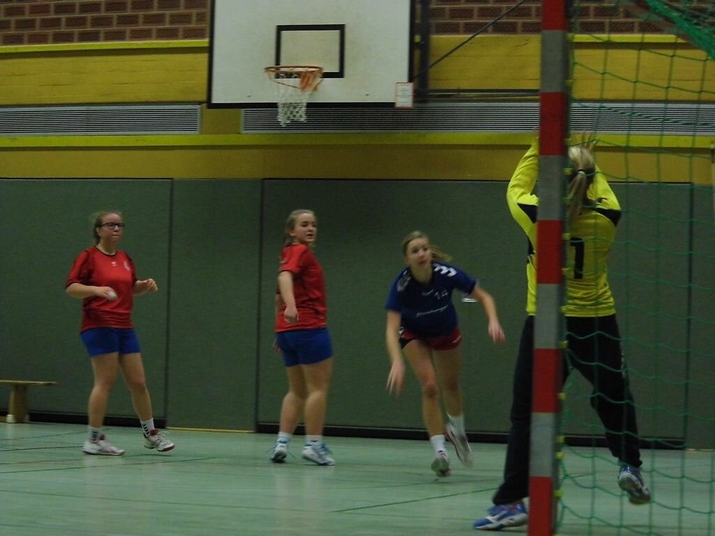 wB2  HSG Blomberg-Lippe 2  -  HSG Handball Lemgo