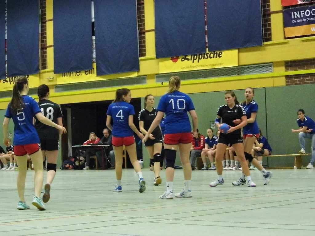 wB2  SG Cappel/Großenmarpe/E.  -  HSG Blomberg-Lippe 2