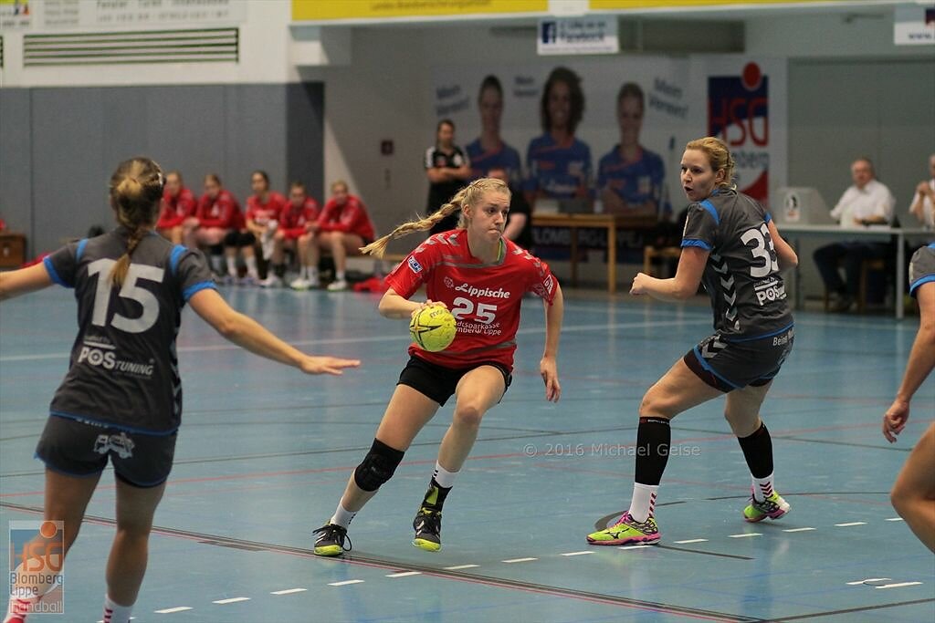 w2  HSG Blomberg-Lippe II  -  SG Handball Bad Salzuflen