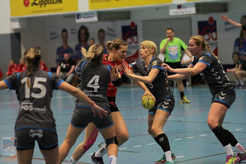 w2  HSG Blomberg-Lippe II  -  SG Handball Bad Salzuflen