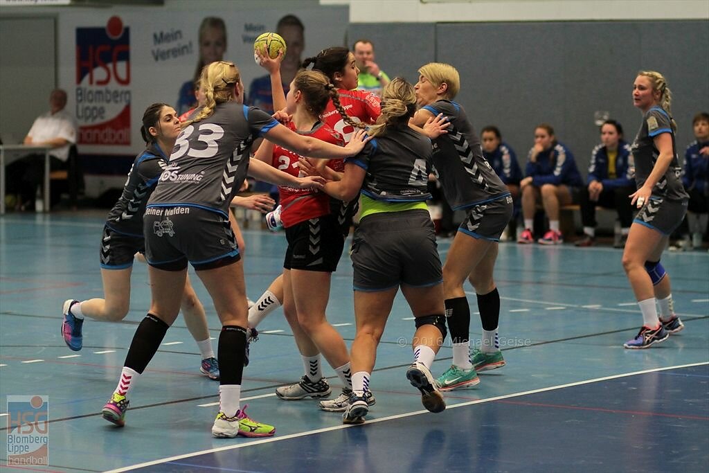 w2  HSG Blomberg-Lippe II  -  SG Handball Bad Salzuflen