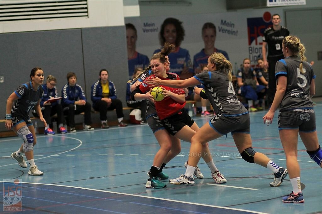 w2  HSG Blomberg-Lippe II  -  SG Handball Bad Salzuflen