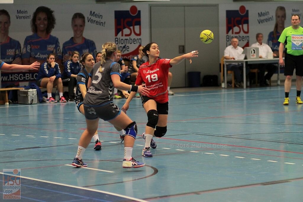 w2  HSG Blomberg-Lippe II  -  SG Handball Bad Salzuflen