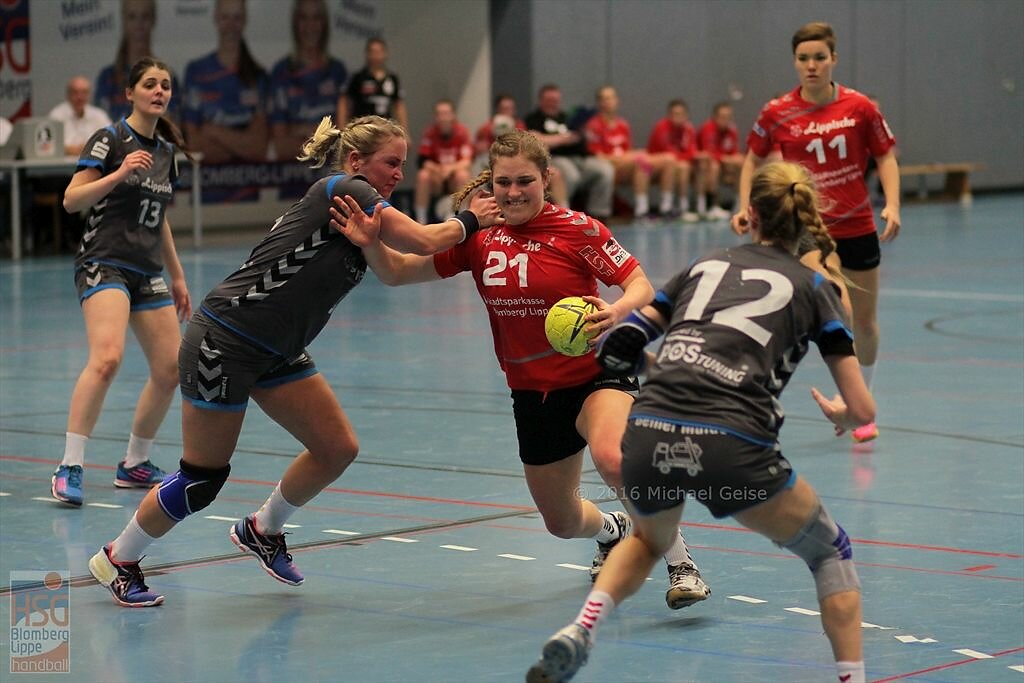 w2  HSG Blomberg-Lippe II  -  SG Handball Bad Salzuflen