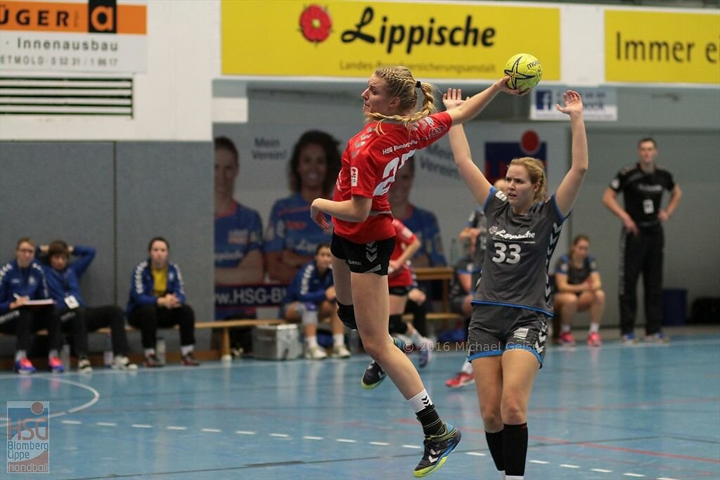 w2  HSG Blomberg-Lippe II  -  SG Handball Bad Salzuflen