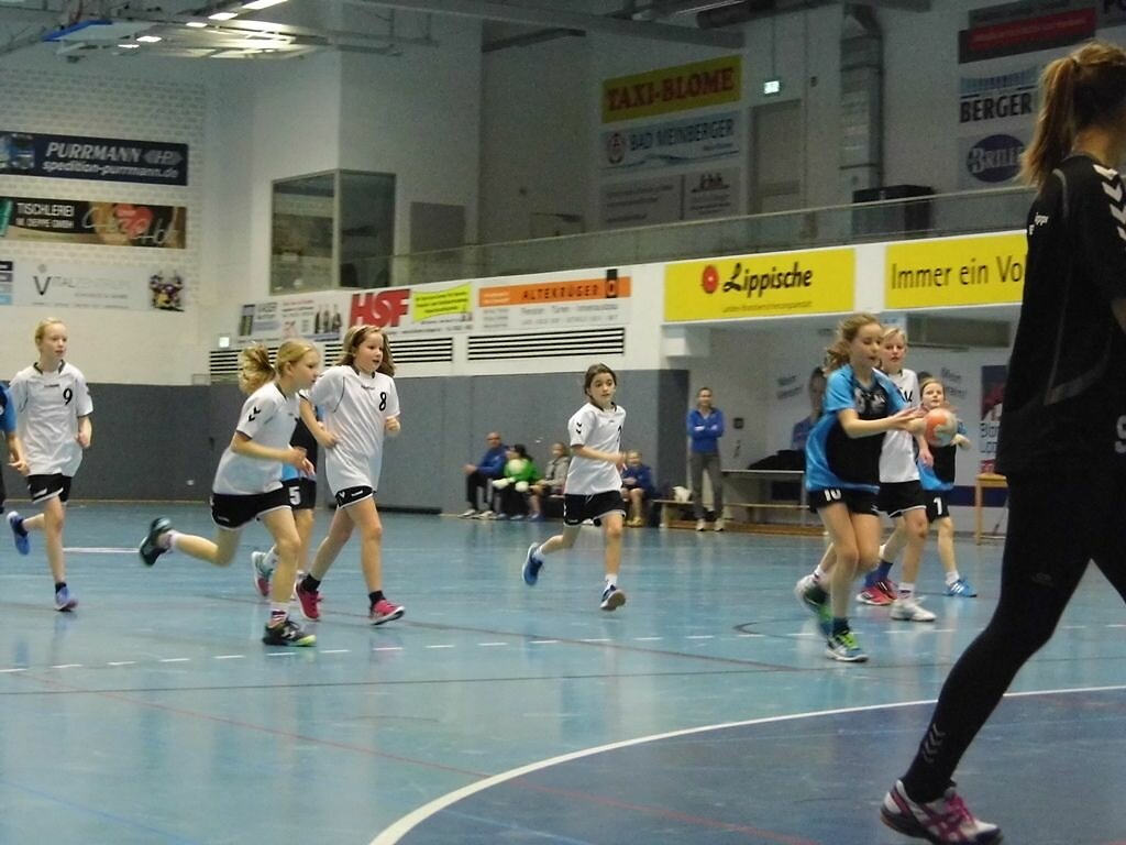 wE2  HSG Blomberg-Lippe 2  -  Handball Bad Salzuflen