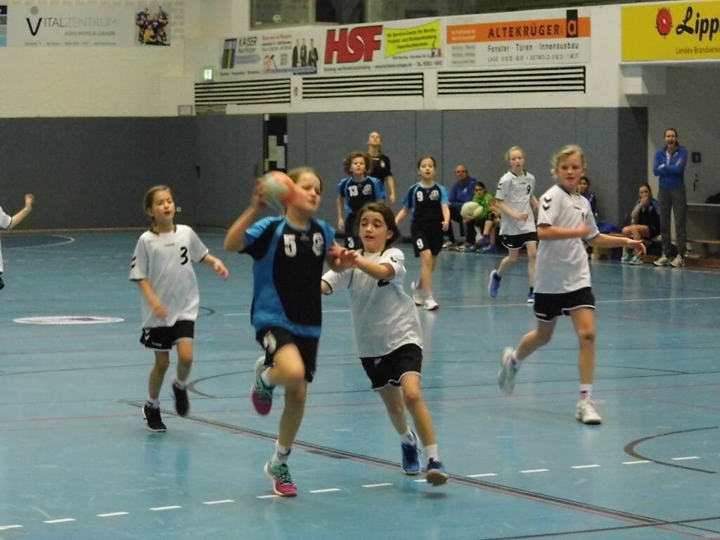 wE2  HSG Blomberg-Lippe 2  -  Handball Bad Salzuflen