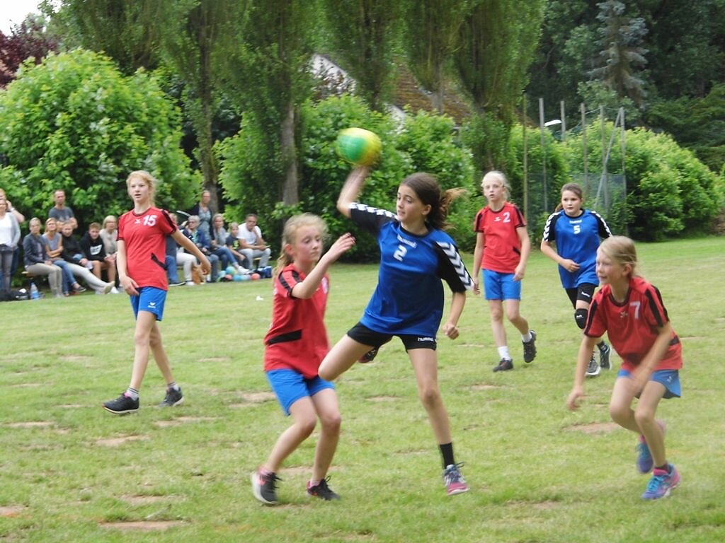 Weibliche D-Jugend - Rasenturnier TV Herrentrup