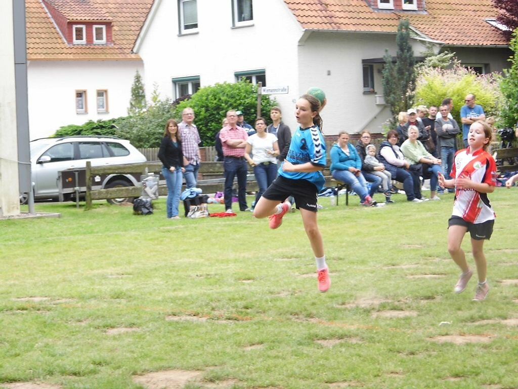 Weibliche D-Jugend - Rasenturnier TV Herrentrup