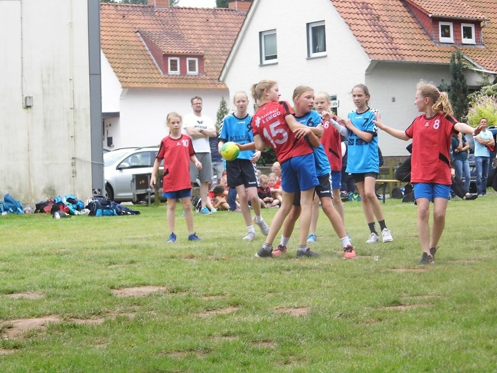 Weibliche D-Jugend - Rasenturnier TV Herrentrup