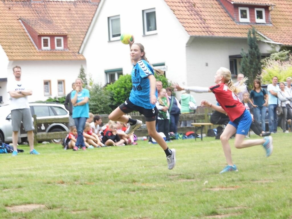 Weibliche D-Jugend - Rasenturnier TV Herrentrup