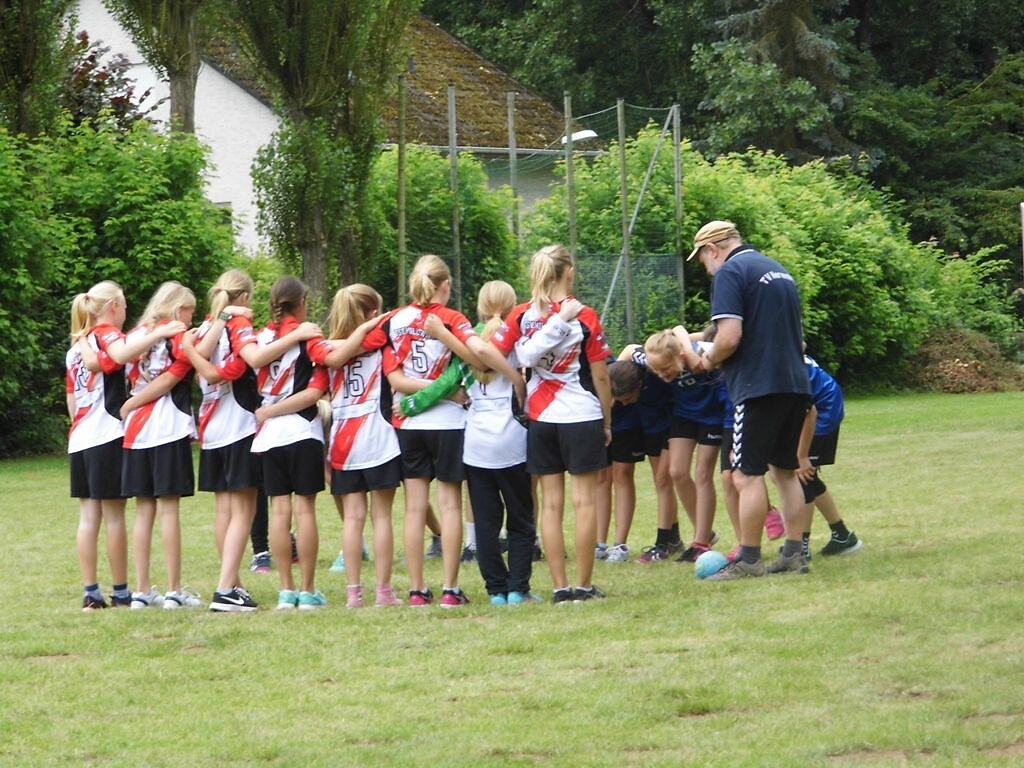 Weibliche D-Jugend - Rasenturnier TV Herrentrup