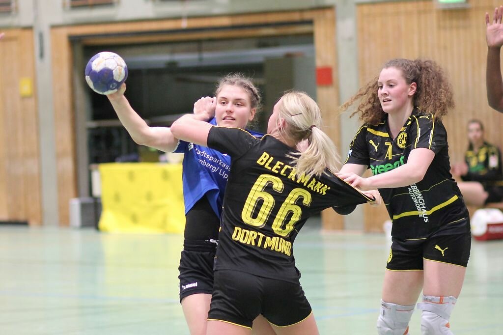 w2 Bv Borussia 09 Dortmund - HSG Blomberg-Lippe