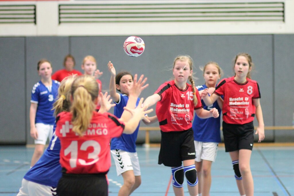 wE1 HSG Blomberg-Lippe - HSG Handball Lemgo