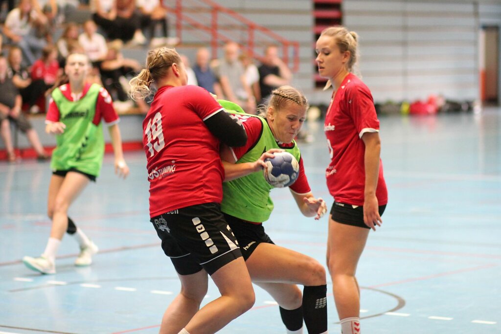 w2 HSG Blomberg-Lippe - Handball Bad Salzuflen